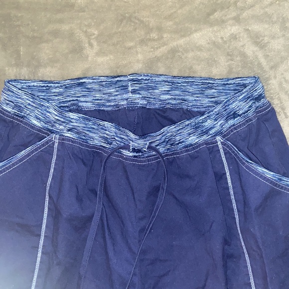 Scrubstar Women’s Blue Flare Bottom Scrub Pants Size Medium - Picture 3 of 5